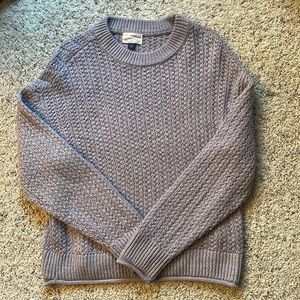 Universal Threads Women’s Crewneck Sweater Purple Size XS. EUC